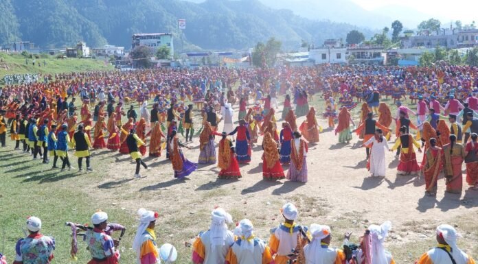 उत्तराखंड का सम्मानः-लोक नृत्य छोलिया-झौडा और लोक वाद्य ढोल-दमाऊँ को वर्ल्ड बुक ऑफ रिकार्ड में मिला स्थान