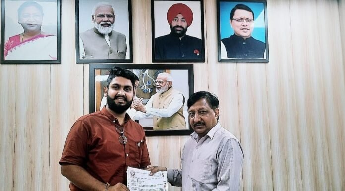 Uttarakhand:-‘स्टूडेंट एसोसिएशन ऑफ फिजियोथेरेपी’ ने उत्तराखंड में सरकारी फिजीयोथेरेपी कॉलेज,फिजीयोथेरेपी काउंसिल एवं सोटो अंगदान संस्थान के लिए मुख्यमंत्री को सौपा ज्ञापन