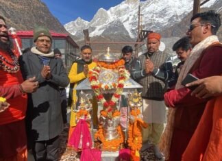 Char Dham Yatra 2023:-शीतकाल के लिए बंद हुए भगवान केदारनाथ और मां यमुनोत्री धाम के कपाट,इस वर्ष रिकॉर्ड श्रद्धालुओं ने किए दर्शन