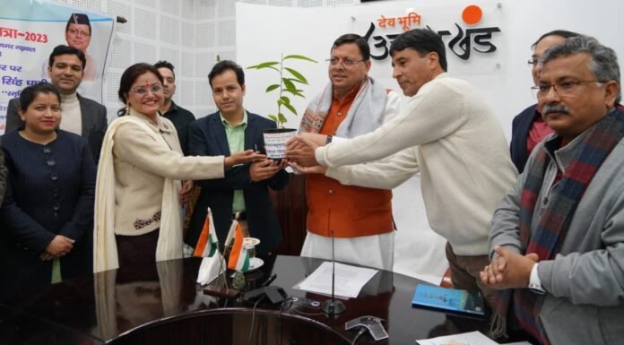 Uttarakhand:-मुख्यमंत्री पुष्कर धामी ने किया स्वर्णिम अमृत संदेश यात्रा का शुभारम्भ