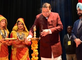 Dehradun:-हिमालयन सांस्कृतिक केन्द्र द्वारा आयोजित सांस्कृतिक संध्या का सीएम धामी ने किया शुभारम्भ