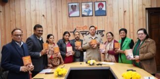 मुख्यमंत्री पुष्कर धामी ने किया ‘कुमाऊँ की महिलाओं का राष्ट्रीय संग्राम तथा स्थानीय जनान्दोलनों में योगदान’ पुस्तक का विमोचन