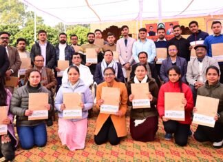 Uttarakhand:-मुख्यमंत्री पुष्कर धामी ने वन विकास निगम में 88 एवं उच्च शिक्षा विभाग के 8 सहायक लेखाकारों को प्रदान किए नियुक्ति पत्र