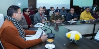 Uttarakhand:-मुख्यमंत्री पुष्कर धामी ने की सीएम हेल्पलाइन 1905 समीक्षा,अधिकारियों निर्देश-शीर्ष प्राथमिकता हो जनता की शिकायतों का समाधान