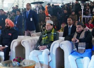 Dehradun:-‘राम राग’ एक संध्या राम के नाम भजन संध्या में शामिल हुए राज्यपाल एवं सीएम धामी,गायकों को किया सम्मानित