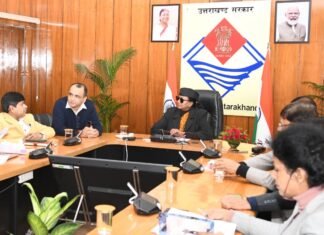 Uttarakhand:-अपर मुख्य सचिव की अध्यक्षता में हुई भू कानून से संबंधित प्रारूप समिति की बैठक,भू-कानून से संबंधित भ्रांतियों को दूर करने के दिए निर्देश