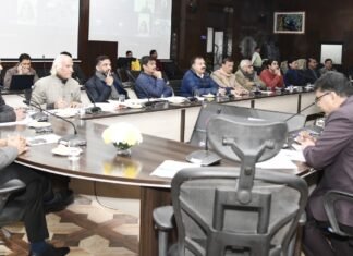 Uttarakhand:-देश की प्रथम योग पॉलिसी पर विचार-विमर्श के लिए आयुष विभाग ने आयोजित की बैठक-योग को बढ़ावा देने के लिए विशेषज्ञों ने दी राय