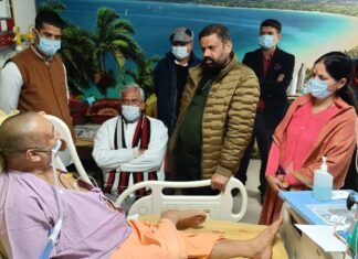 Uttarakhand:-एम्स ऋषिकेश पहुंचे पूर्व मुख्यमंत्री त्रिवेंद्र सिंह रावत,शारदा पीठाधीश्वर जगद्गुरु शंकराचार्य स्वामी राज राजेश्वराश्रम जी महाराज के स्वास्थ्य का जाना हाल