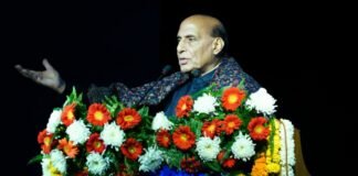 Dehradun:-रक्षा मंत्री राजनाथ सिंह एवं सीएम धामी ने द टोंस ब्रिज स्कूल में देश के प्रथम सीडीएस जनरल बिपिन रावत की प्रतिमा का किया अनावरण