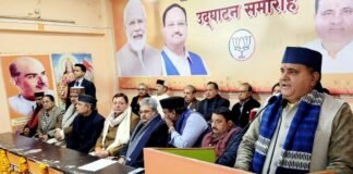 Uttarakhand UCC:-ड्राफ्ट मिलने पर भाजपा प्रदेश अध्यक्ष महेंद्र भट्ट ने जताया कमेटी का आभार-कहा देव भूमि से समान कानून की शुरुआत सुखद