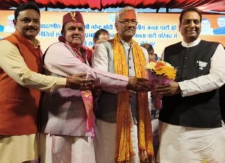 Uttarakhand:-पूर्व राज्य मंत्री एवं बसपा नेता सुबोध राकेश अपने हजारों समर्थको के साथ भाजपा में शामिल,पूर्व सीएम त्रिवेंद्र रावत ने कहा-रोजाना बढ़ रहा मोदी जी का परिवार