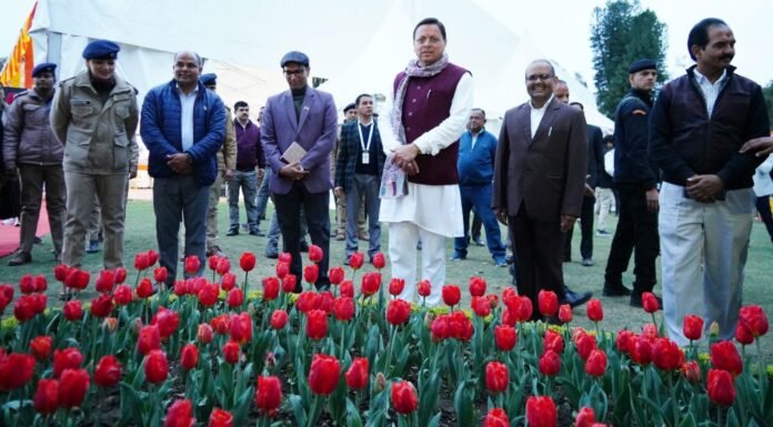 Uttarakhand:-मुख्यमंत्री पुष्कर धामी ने राज्यपाल से भेंट कर वसंतोत्सव की दी शुभकामना