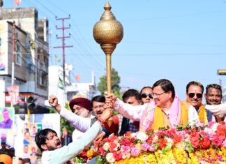 Udham Singh Nagar:-मुख्यमंत्री बाजपुर में आयोजित रोड शो में हुए शामिल,16.34 करोड़ की विभिन्न योजनाओं का किया लोकार्पण एवं शिलान्यास