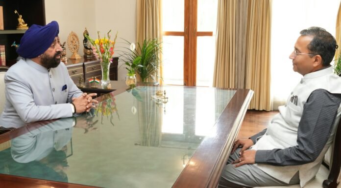 Uttarakhand:-सेतु आयोग के नवनियुक्त उपाध्यक्ष राजशेखर जोशी ने राज्यपाल से की शिष्टाचार भेंट