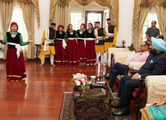 Uttarakhand:-राजभवन में मनाया गया हिमाचल प्रदेश का स्थापना दिवस,राज्यपाल ने हिमाचल वासियों को दी बधाई