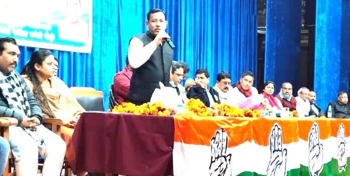 Lok Sabha Election:-प्रधानमंत्री नरेंद्र मोदी के मंगलसूत्र वाले बयान पर चुनाव आयोग पहुंची कांग्रेस,कहा-धर्म और राम के बाद महिलाओं के मंगलसूत्र तक आई भाजपा की चुनावी राजनीति