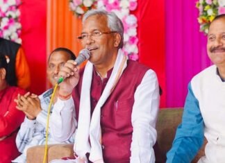 Lok Sabha Election:-हरिद्वार से भाजपा के लोकसभा प्रत्याशी त्रिवेंद्र रावत ने डोईवाला में ली कार्यकर्ताओं की बैठक कहा-चुनाव भी रण क्षेत्र और हमें आखिर तक लड़ना भी है और जीतना भी