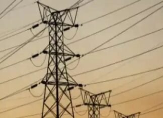 Uttarakhand:-सात फीसदी तक बढ़े बिजली के दाम,कांग्रेस ने कहा-विद्युद दरों को शीघ्र वापस ले सरकार,भाजपा ने कहा-अन्य राज्यों की अपेक्षा राज्य में बिजली सस्ती,कम हुई बढ़ौतरी