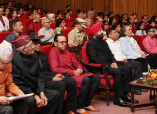 Uttarakhand:-राजभवन में अनुपम शर्मा द्वारा ऑस्ट्रेलिया में भारतीय फिल्मों के सफर पर आधारित डॉक्यूमेंट्री “ब्रैन्ड बॉलीवुड डाउन अन्डर” की स्क्रीनिंग का आयोजन