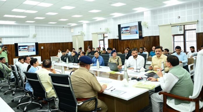 Char Dham Yatra:-सीएम धामी ने रुद्रप्रयाग में चारधाम यात्रा की व्यवस्थाओं के संबंध में जिला स्तरीय अधिकारी एवं नोडल अधिकारियों के साथ की समीक्षा
