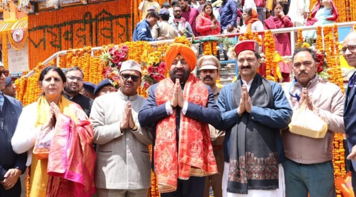 Char Dham Yatra:-राज्यपाल गुरमीत सिंह ने किए बाबा केदारनाथ और बद्री विशाल के किए दर्शन,चारों धमों को प्लास्टिक मुक्त करने अपील