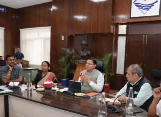 Uttarakhand Forest Fire:-लापरवाही बरतने पर वन विभाग के 10 कर्मी निलंबित,सीएम धामी ने कहा-वनाग्नि पर रोक के लिए सचिवों को दी जाएगी जिम्मेदारी