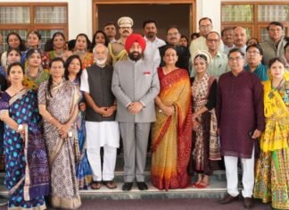 UTTARAKHAND:-राजभवन में मनाया गया गुजरात और महाराष्ट्र राज्य स्थापना दिवस,राज्यपाल ने दी बधाई