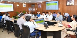 Uttarakhand:-मुख्य सचिव ने राज्य में लगने वाले नए उद्यमों हेतु पर्याप्त मात्रा में विद्युत आपूर्ति तथा जलापूर्ति की व्यवस्था करने के दिए निर्देश