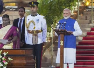 PM Modi Oath Ceremony:-नरेंद्र मोदी ने तीसरी बार ली प्रधानमंत्री पद की शपथ,उत्तराखंड के मुख्यमंत्री,भाजपा प्रदेश अध्यक्ष ने दी बधाई,अजय टम्टा को केंद्रीय मंत्रिमंडल में मिला स्थान