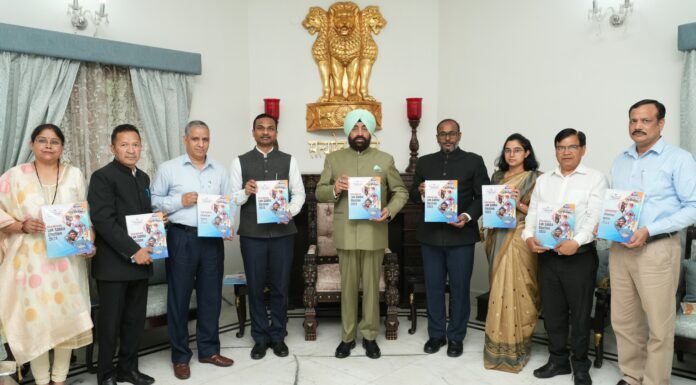 Uttarakhand:-राज्यपाल ने राजभवन में निर्वाचन विभाग,उत्तराखण्ड की पुस्तक ‘उत्तराखण्ड लोकसभा चुनाव-2024’ का किया विमोचन