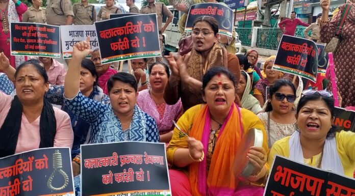 Uttarakhand:-धामी के दो सरकारों के तीन साल-कांग्रेस का हमला कहा-पूरी तरह ध्वस्त हुई राज्य की कानून-व्यवस्था,महिलाएं नहीं है सुरक्षित