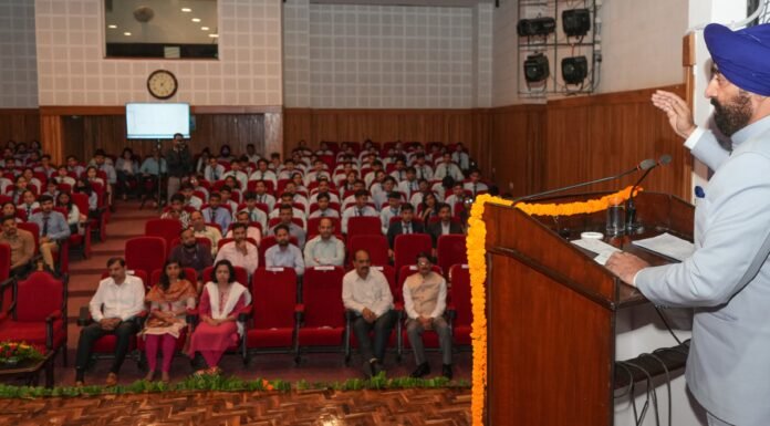 Uttarakhand:-राजभवन में ‘एआई,मेटावर्स और क्वांटम कंप्यूटिंग के साथ कल का निर्माण’ विषय पर एक दिवसीय कार्यशाला का आयोजन