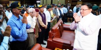 Uttarakhand:-सीएम धामी ने देहरादून में पूर्व सैनिक संगठन द्वारा आयोजित आभार एवं संवाद कार्यक्रम में किया प्रतिभाग