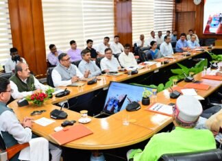 Uttarakhand:-राज्य में अब प्लास्टिक के बदले मिलेगा पैसा,सीएम धामी ने प्रदूषण नियंत्रण बोर्ड द्वारा संचालित प्लास्टिक वेस्ट मैनेजमेंट के डिजिटल डिपॉजिट रिफंड सिस्टम का किया शुभारंभ