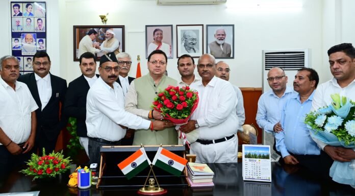 Uttarakhand:-बार एसोसिएशन के पदाधिकारी-अधिवक्ता और सचिवालय संघ के पदाधिकारियों ने सीएम धामी से की भेंट