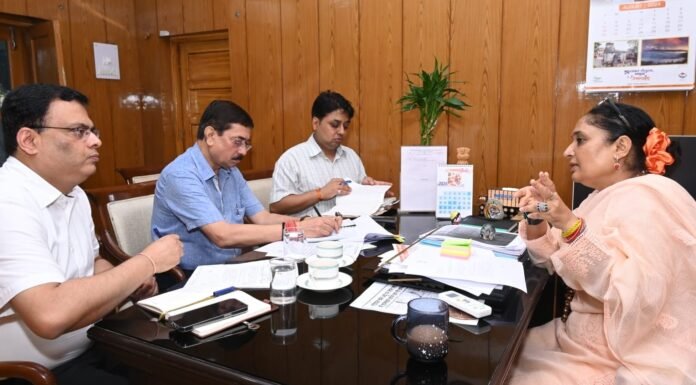 Dehradun:-विधानसभा अध्यक्ष ने कोटद्वार नगर निगम की व्यवस्थाओं को लेकर की शहरी विकास विभाग के उच्च अधिकारियों की बैठक
