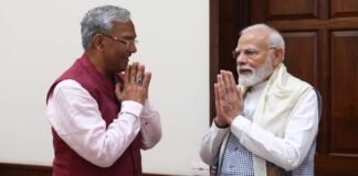 New Delhi:-प्रधानमंत्री नरेन्द्र मोदी से मिले पूर्व मुख्यमंत्री त्रिवेन्द्र सिंह रावत,सत्ता के गलियारे चर्चाएं गर्म