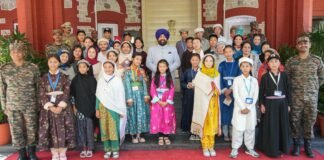 Dehradun:-‘राष्ट्रीय एकता यात्रा’ पर आए केंद्र शासित प्रदेश,लद्दाख क्षेत्र की नुब्रा घाटी के छात्र-छात्राओं ने राज्यपाल से की भेंट