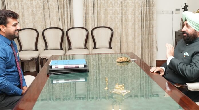 Uttarakhand:-वंदे मातरम ट्रेनिंग एजुकेशन फाउंडेशन के अध्यक्ष राजेश प्रसाद सेमवाल ने राज्यपाल से की मुलाकात