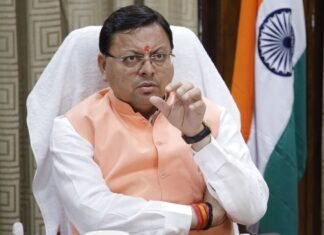 Uttarakhand:-मुख्यमंत्री पुष्कर धामी ने की आपदा प्रबंधन एवं पुनर्वास विभाग की समीक्षा अधिकारियों को निर्देश-सभी सड़कें 15 अक्टूबर तक की जाएं गड्ढ़ा मुक्त
