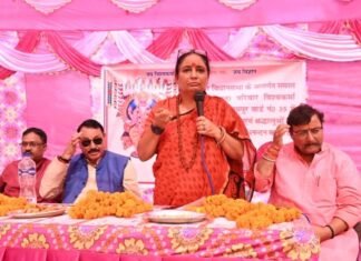 Vishwakarma Jayanti:-विधानसभा अध्यक्ष ने विश्वकर्मा दिवस पर शर्मा ‘धीमान’ समाज के बीच पहुंचकर की पूजा-अर्चना,जन्मदिन पर पीएम मोदी को दी शुभकामनाएं