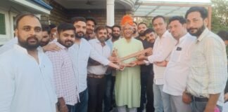 Uttarakhand:-उत्तर प्रदेश सरकार में इकबालपुर नांगल नहर परियोजना का प्रस्ताव रखने पर किसानों ने किया सांसद त्रिवेंद्र रावत का धन्यावद