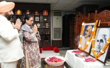 Uttarakhand:-राज्यपाल ने राष्ट्रपिता महात्मा गांधी एवं पूर्व प्रधानमंत्री स्व.लाल बहादुर शास्त्री की जयंती की पर दी श्रद्धांजलि