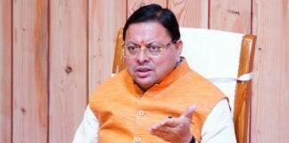 UTTARAKHAND:-सीएम धामी ने की सड़क गड्ढा मुक्त अभियान की समीक्षा,त्योहारों के दृष्टिगत राज्य के स्थानीय उत्पादों को बढ़ावा देने के निर्देश