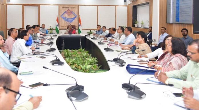 Dehradun:-मुख्य सचिव ने स्किल डेवलपमेंट एण्ड एम्पलॉयमेंट कॉनक्लेव की तैयारियों के संबंध में ली बैठक,आंकडों के साथ वर्किंग प्लान एक सप्ताह में प्रेषित करने के निर्देश