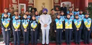 Uttarakhand:-राजभवन में राज्यपाल से ‘‘राष्ट्रीय एकता यात्रा’’ पर आए सिक्किम विश्वविद्यालय के विद्यार्थियों ने की भेंट