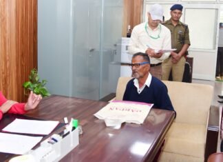 Uttrakhand:-मुख्य सचिव ने दिव्यांगजनों से मुलाकात कर सुनी उनकी समस्याएं,अधिकारियों को त्वरित निस्तारण के दिए निर्देश