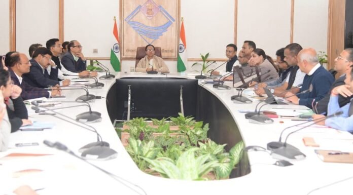 Uttarakhand:-देहरादून में 12 से 15 दिसम्बर तक आयोजित होगा वर्ल्ड आयुर्वेद कांग्रेस एण्ड आरोग्य एक्सपो,मुख्य सचिव ने तैयारियों को लेकर ली बैठक,दिए जरूरी निर्देश