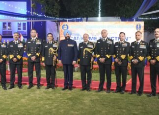 Uttarakhand:-नौसेना दिवस के अवसर पर आयोजित कार्यक्रम में शामिल हुए राज्यपाल एवं सीएम धामी,‘इंडियन लिस्ट ऑफ रेडियो सिग्नल्स वॉल्यूम 1-2‘ का किया विमोचन