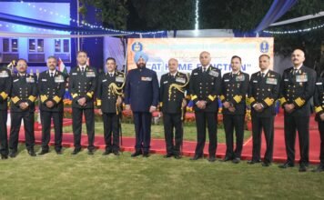 Uttarakhand:-नौसेना दिवस के अवसर पर आयोजित कार्यक्रम में शामिल हुए राज्यपाल एवं सीएम धामी,‘इंडियन लिस्ट ऑफ रेडियो सिग्नल्स वॉल्यूम 1-2‘ का किया विमोचन